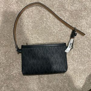 NWT Michael Kors Wristlet